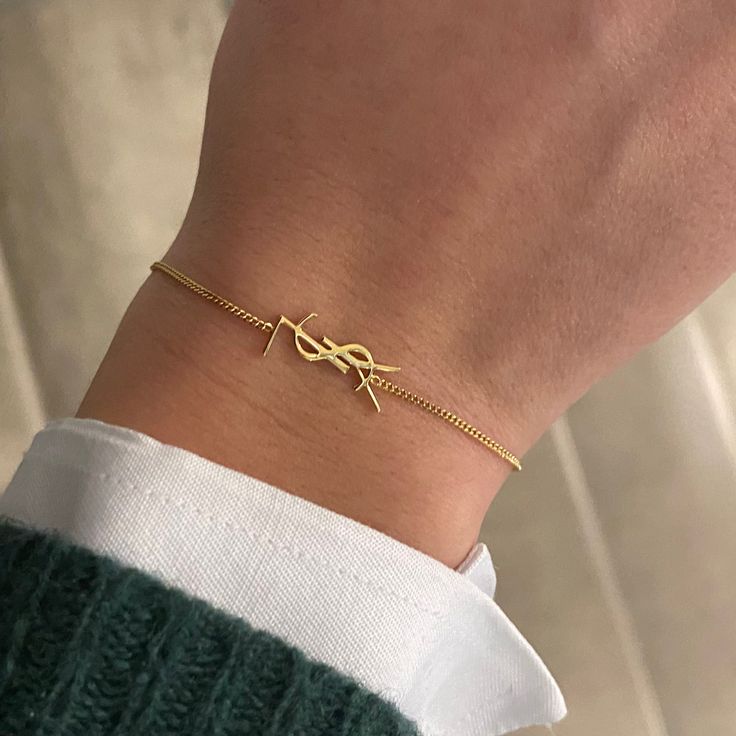 Bracelet à maillons et lettres argentées