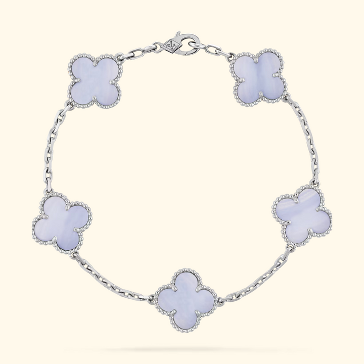 Bracelet trèfles dorés délicats