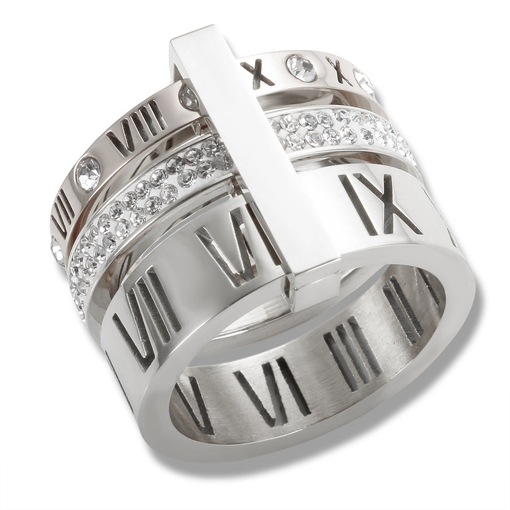 Bague dorée chiffres romains et cristaux