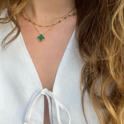 Collier trèfle noir doré