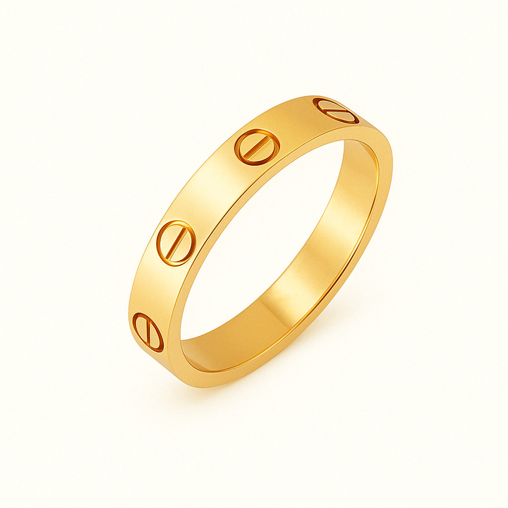 Bague dorée élégante Love