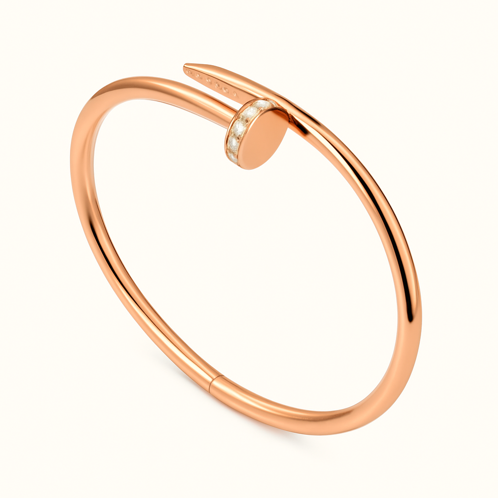 Bracelet clou serti de zircons