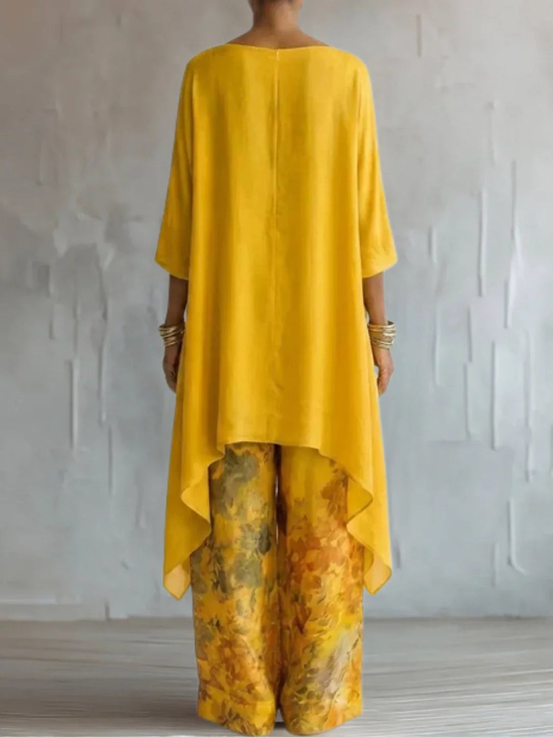 Ensemble Floral Asymétrique Serafina ? Élégance Fluide et Confort Absolu 4
