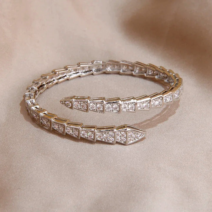 Bracelet serpent doré et cristaux