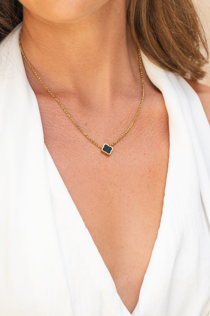 Collier trèfle délicat