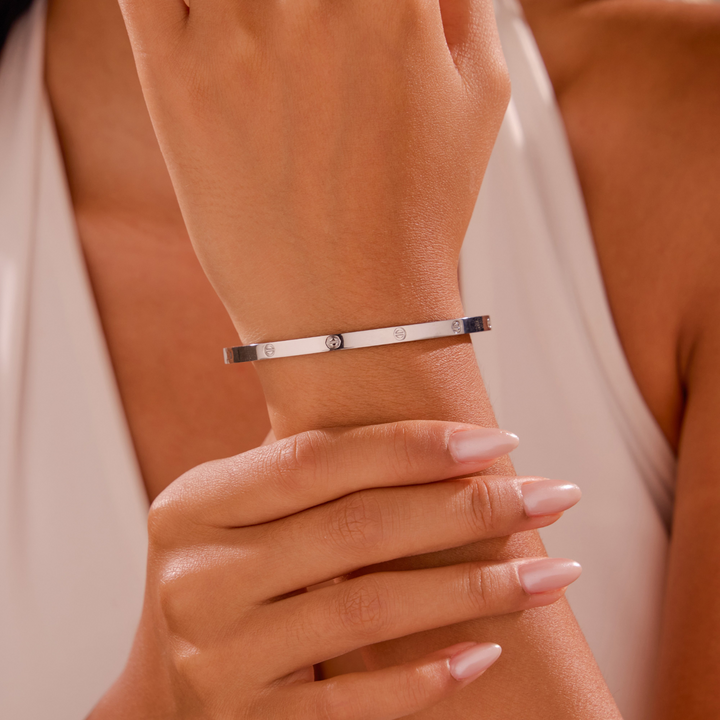 Bracelet délicat Love Refined