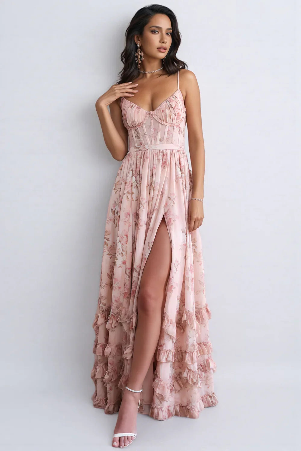 Robe D'Été Femme ? Élégance Chic Pour Vos Soirées Enchantées 4