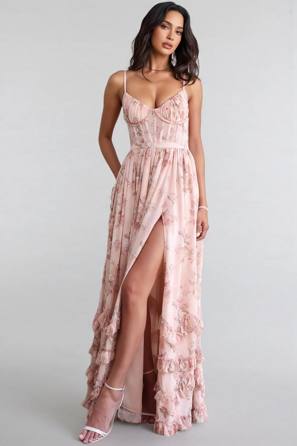 Robe D'Été Femme ? Élégance Chic Pour Vos Soirées Enchantées 7