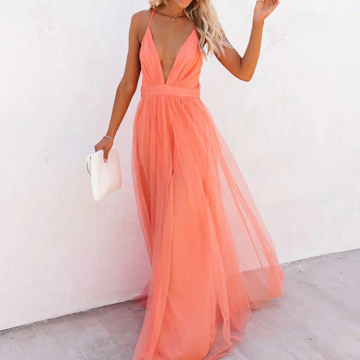 Robe Longue Corail Clair ? Élégance Légère et Silhouette Sublimée 3
