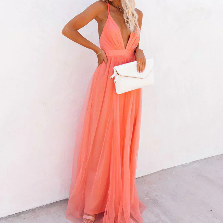 Robe Longue Corail Clair ? Élégance Légère et Silhouette Sublimée 4