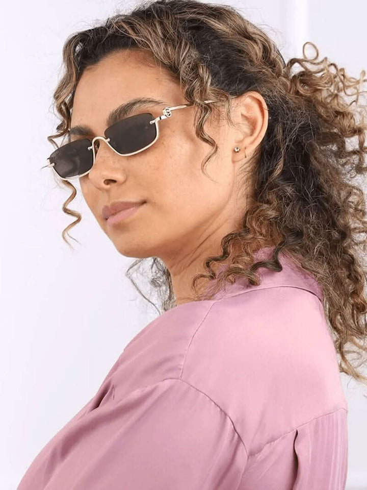 Anaïs | Solaires Carrées Fines