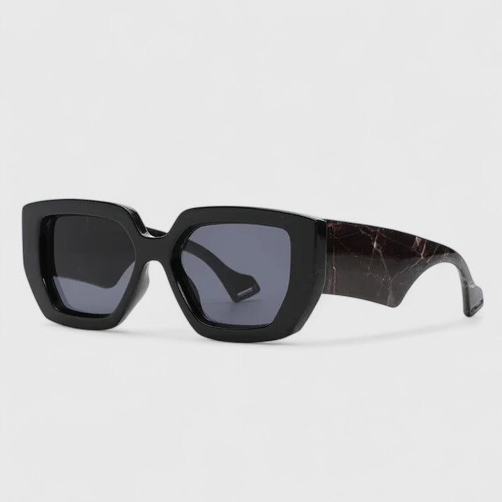 Amandine | Solaires Carrées Tendance
