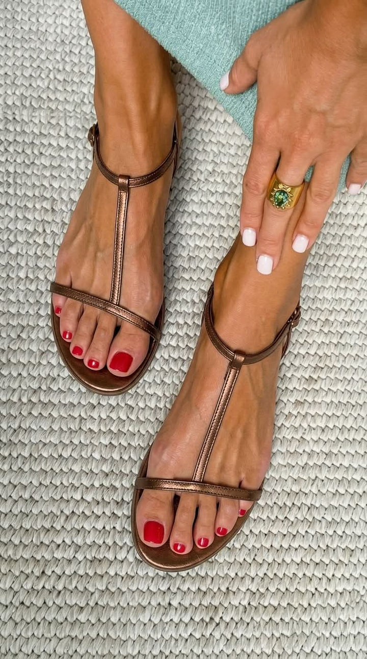 Sandales Mina Dorées ? Élégance et Confort pour le Printemps-Été 3