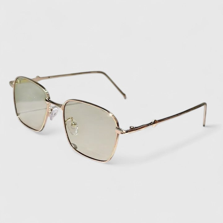 Delphine | Solaires Papillon Fines