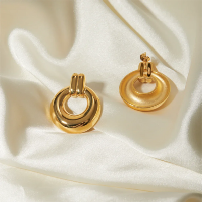 Boucles d'oreilles dorées vintage Hampton