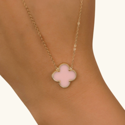 Collier trèfle noir doré