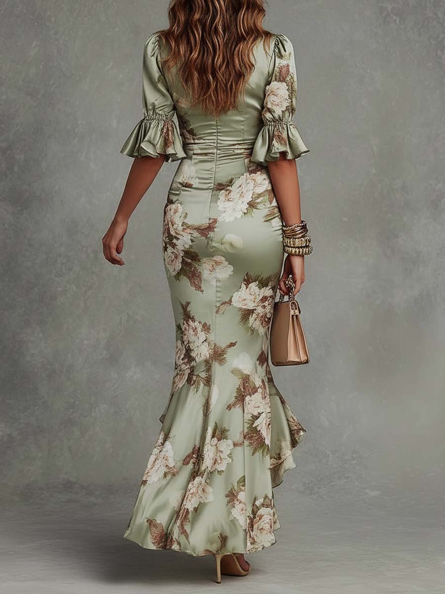 Anastasia | La robe longue en satin à l'imprimé floral enivrant