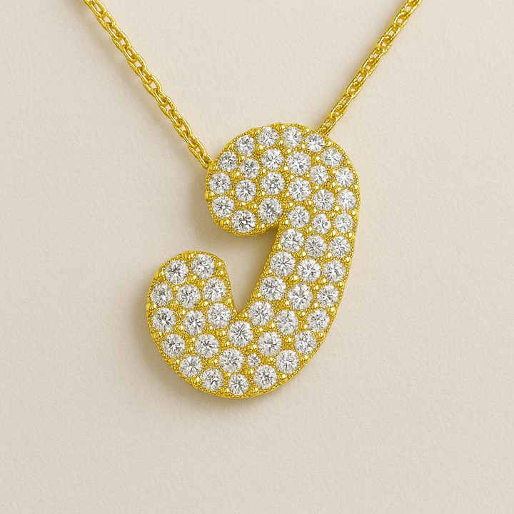 Collier initiales dorées scintillantes