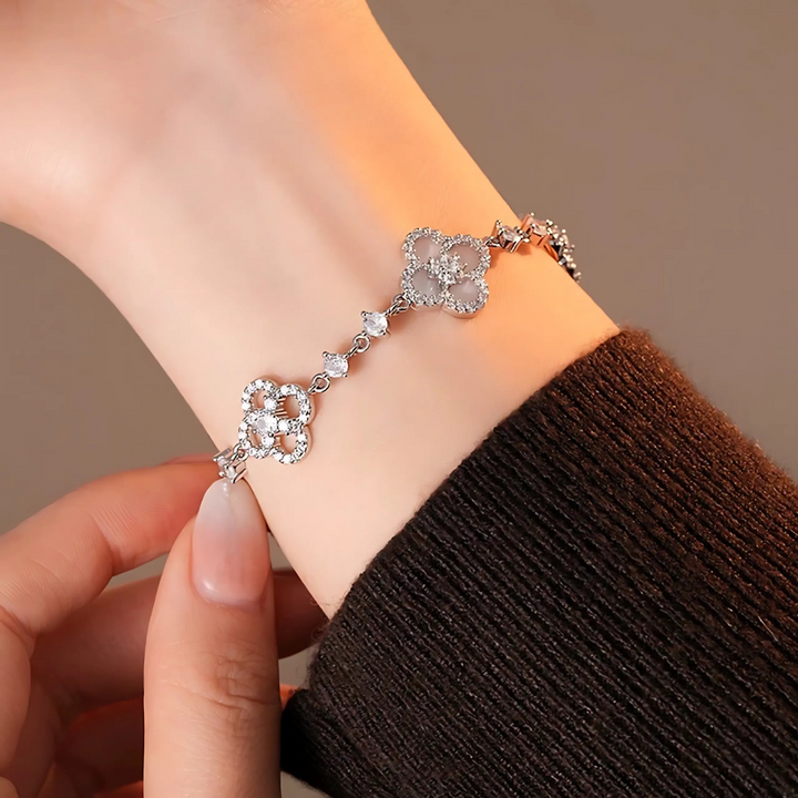 Bracelet trèfle rose Sakura